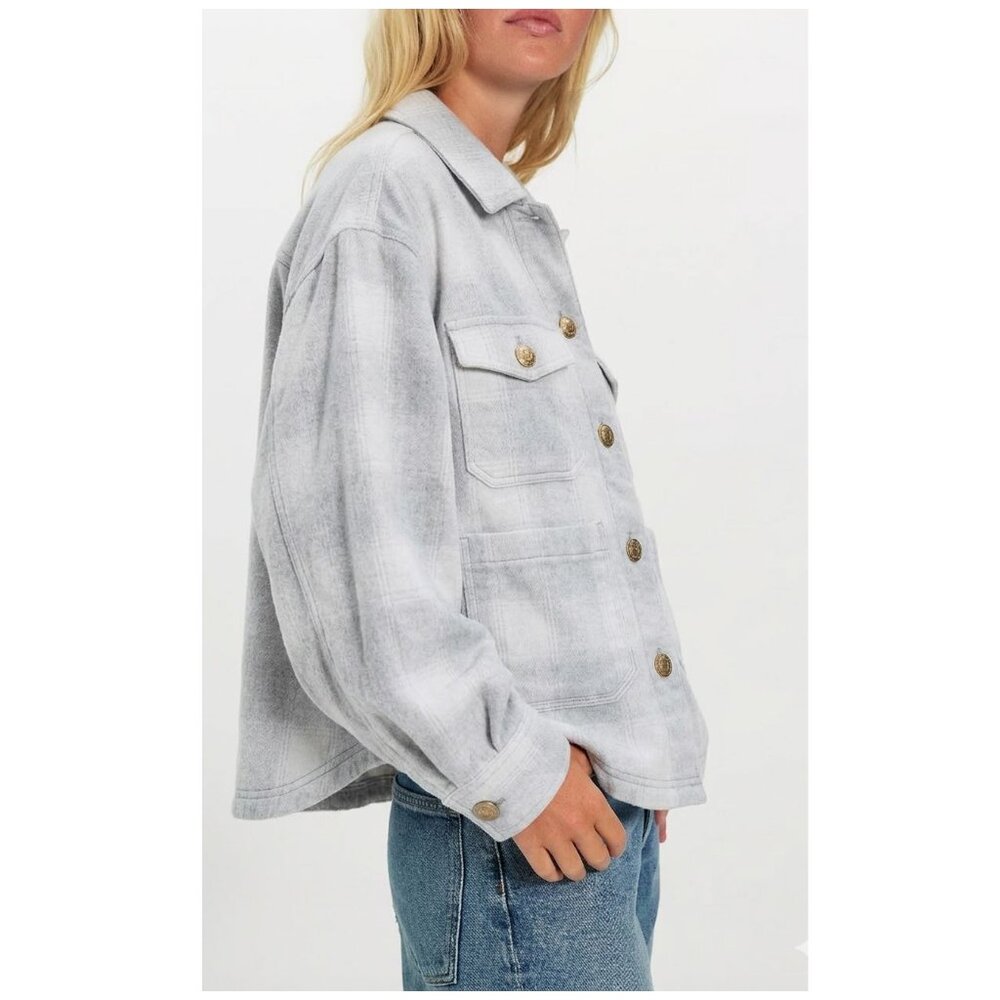 AE Soft Plaid Button Up Grey Shirt Jacket in Flannel - Picture 2 of 6